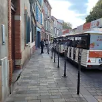Toulouse - Basilique St-Sernin------- Netflix