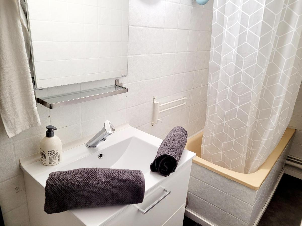 Apartment - Basilique St-sernin------- Netflix
